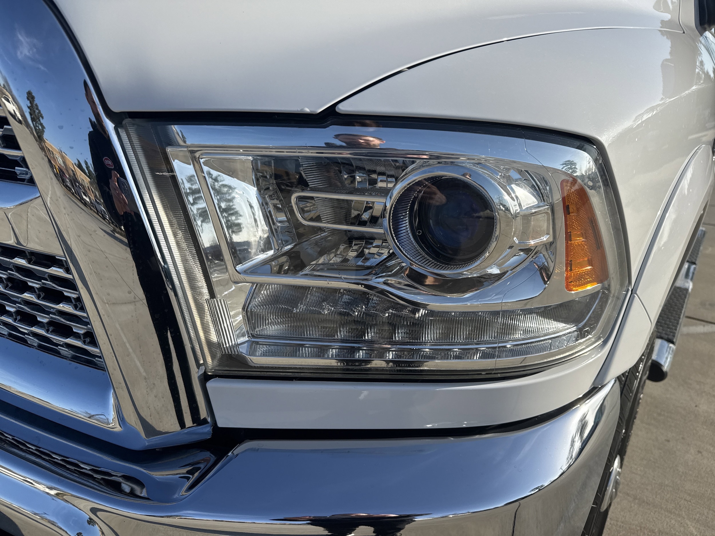 2017 Ram 2500 Laramie photo 4