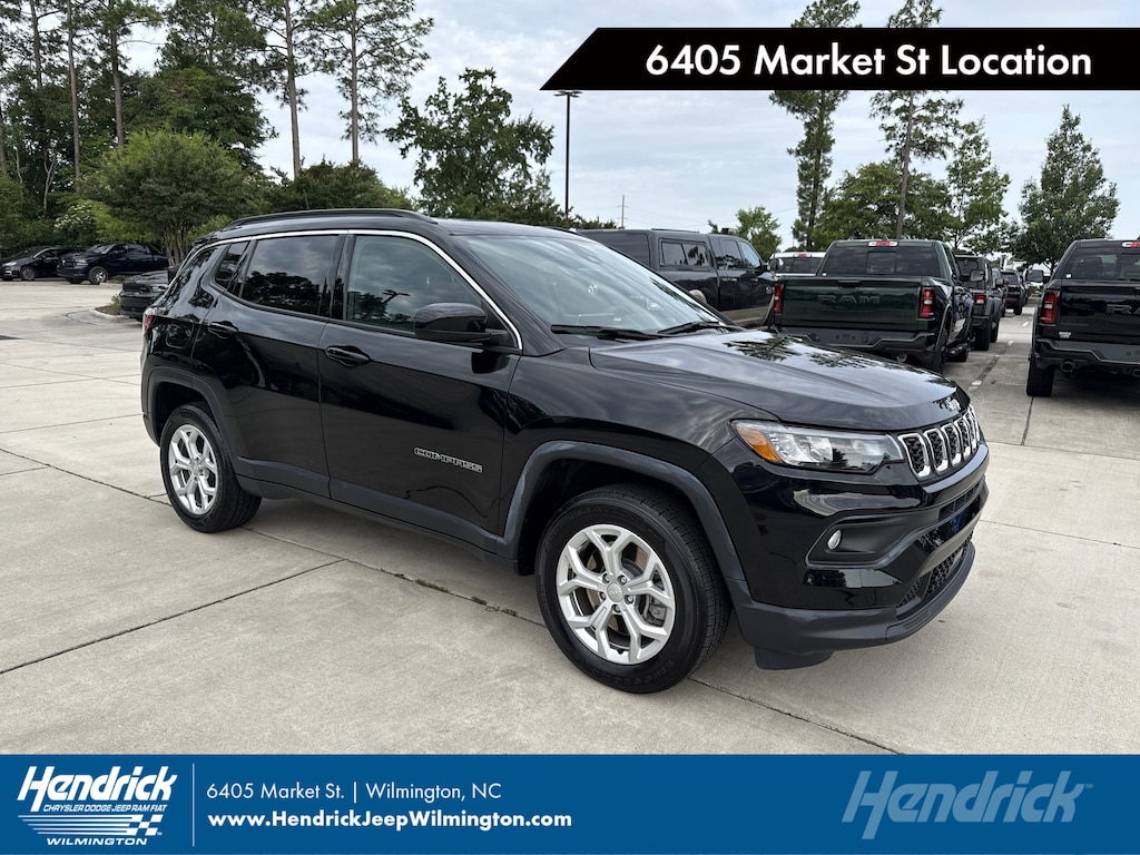 Used 2024 Jeep Compass Latitude SUV