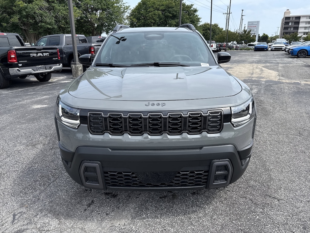 New 2026 Jeep Cherokee Laredo Sport Utility