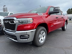 2027 Ram 1500 Big Horn/Lone Star Truck Crew Cab