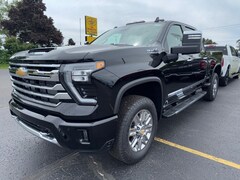 2026 Chevrolet Silverado 3500 HD High Country Truck Crew Cab