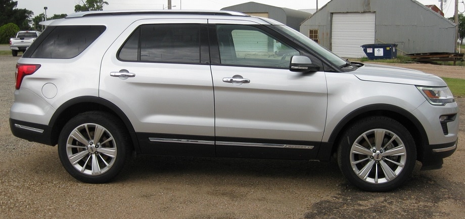 Used 2019 Ford Explorer Limited with VIN 1FM5K8F84KGA91811 for sale in Kingman, KS