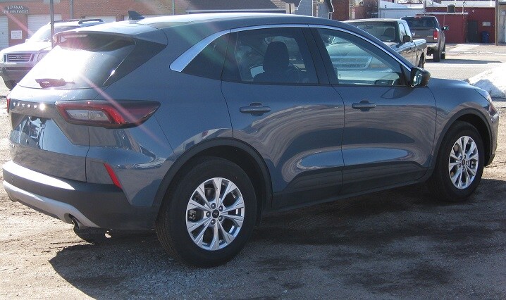 2023 Ford Escape Active photo 2