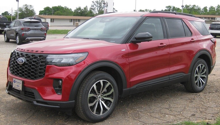 2026 Ford Explorer ST-LINE 4WD's photo