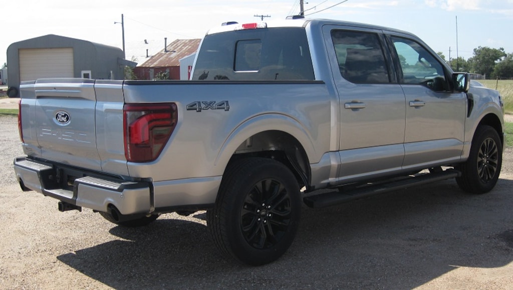 New 2025 Ford F-150 Lariat TRUCK