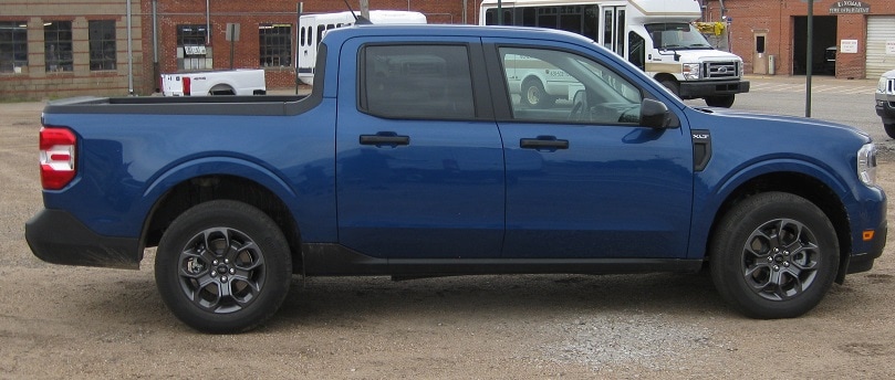 Used 2024 Ford Maverick XLT with VIN 3FTTW8J97RRB67475 for sale in Kingman, KS