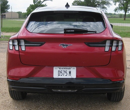 2023 Ford Mustang Mach-E Premium photo 3