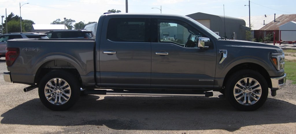 New 2025 Ford F-150 Lariat TRUCK