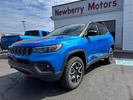 2025 Jeep Compass Trailhawk SUV