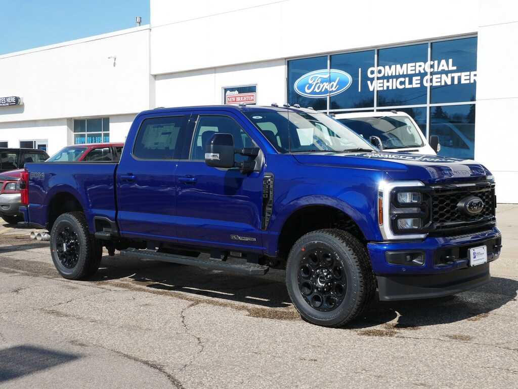 New 2026 Ford F-350 Lari@ Truck Crew Cab