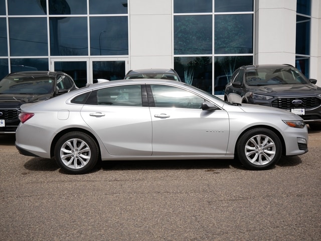 Used 2022 Chevrolet Malibu 1LT with VIN 1G1ZD5ST5NF178256 for sale in Inver Grove, Minnesota