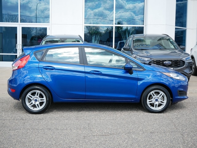 Used 2019 Ford Fiesta SE with VIN 3FADP4EJ4KM121691 for sale in Inver Grove, Minnesota