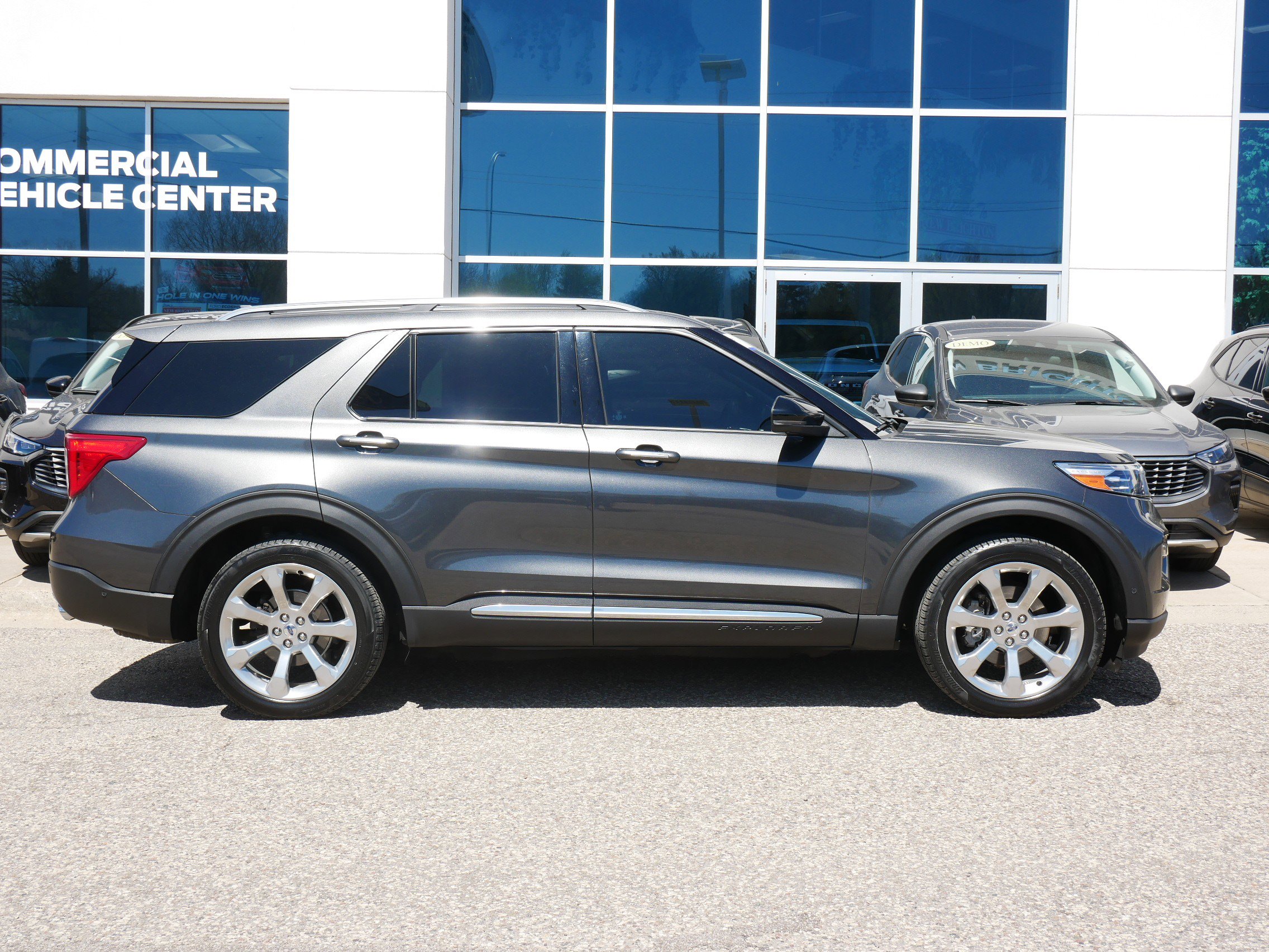 Certified 2020 Ford Explorer Platinum with VIN 1FM5K8HC9LGA64977 for sale in New Brighton, Minnesota