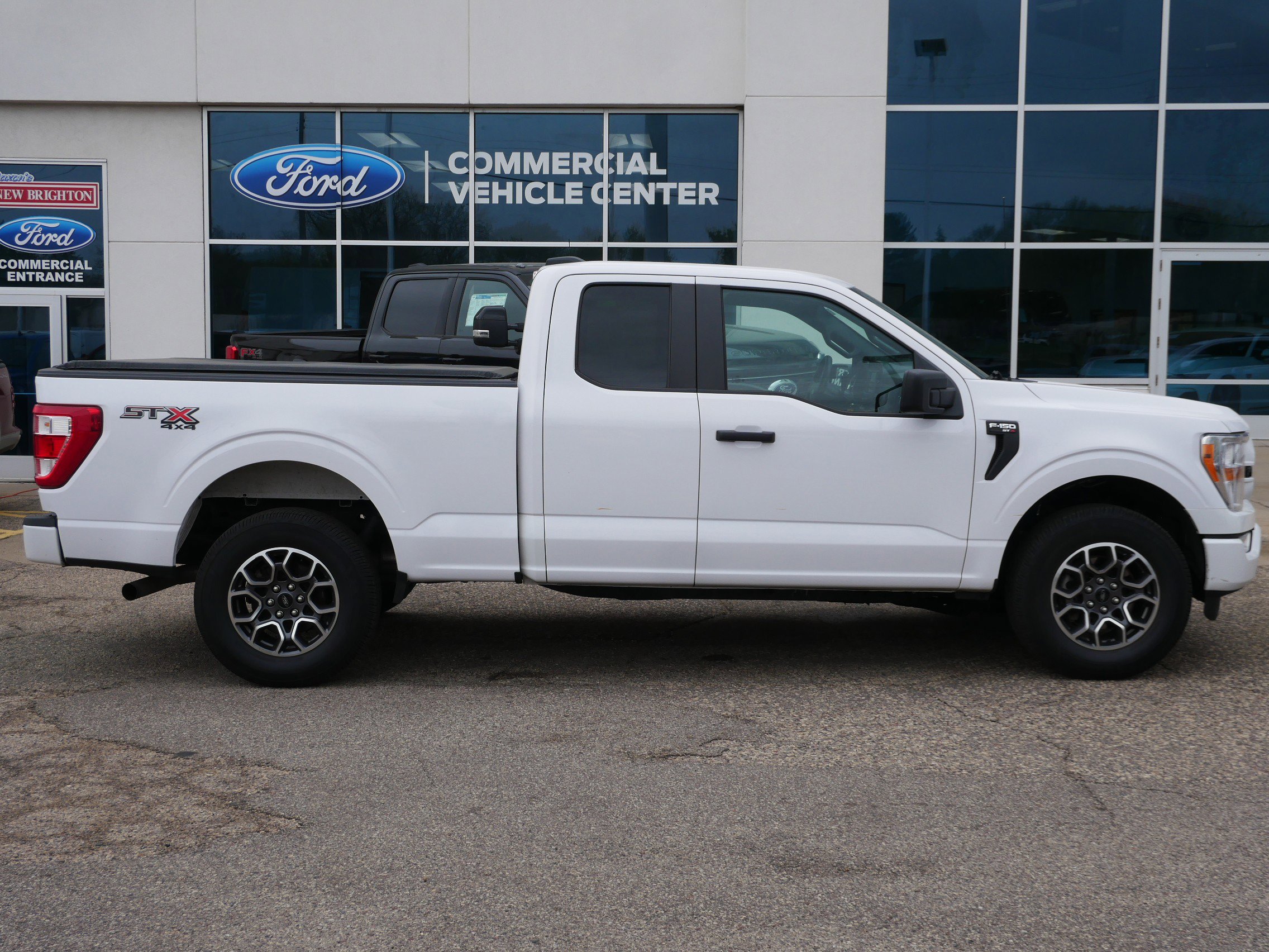 Used 2021 Ford F-150 XL with VIN 1FTEX1EP1MKD82367 for sale in New Brighton, Minnesota