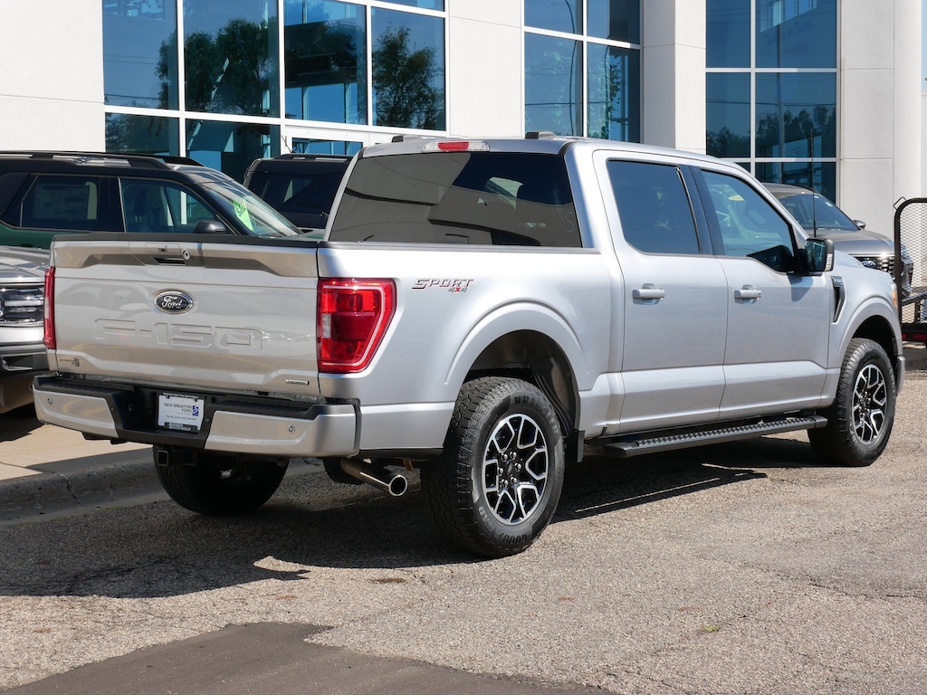 Used 2022 Ford F-150 XLT Truck SuperCrew Cab