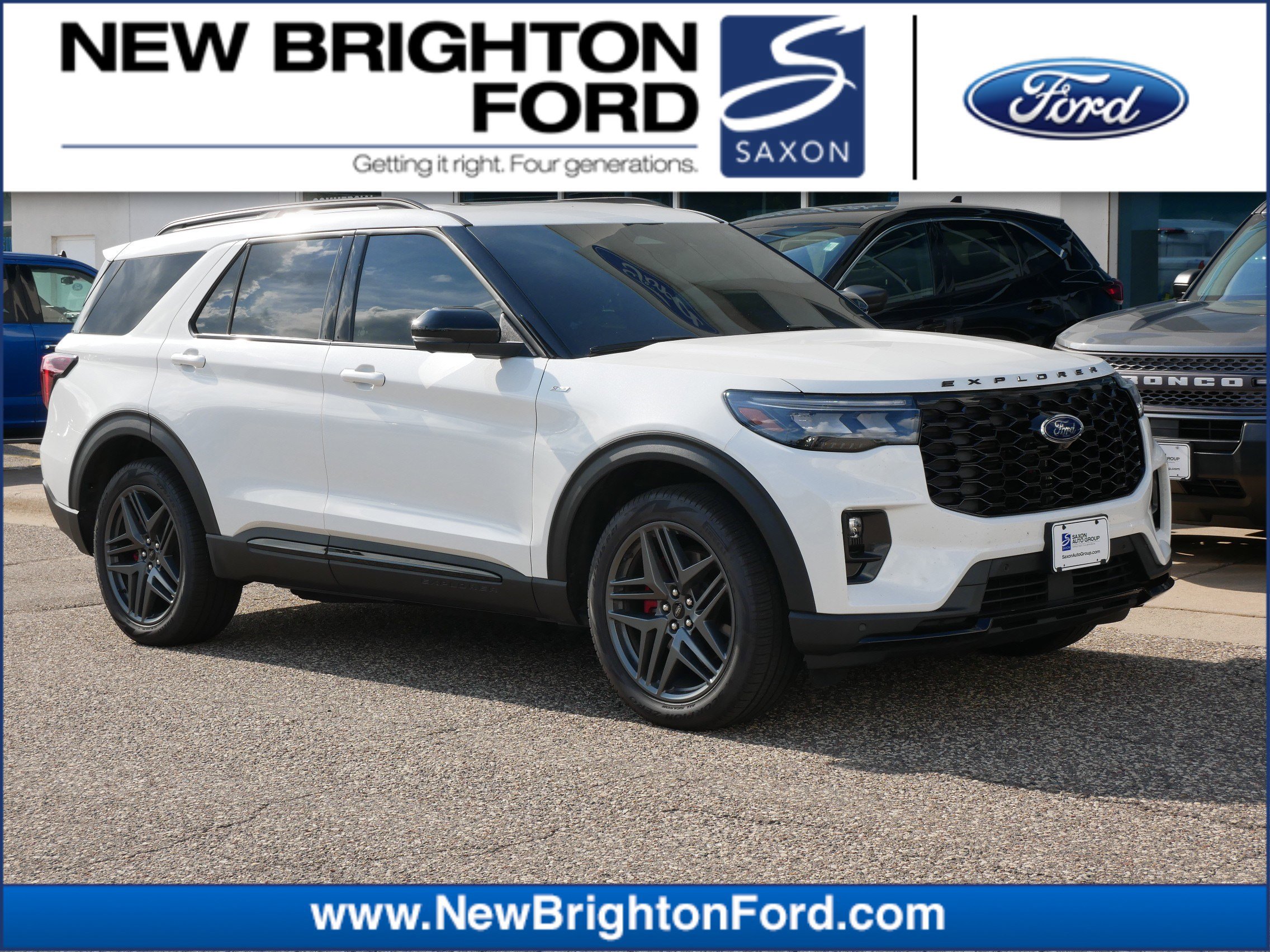 2025 Ford Explorer ST-Line