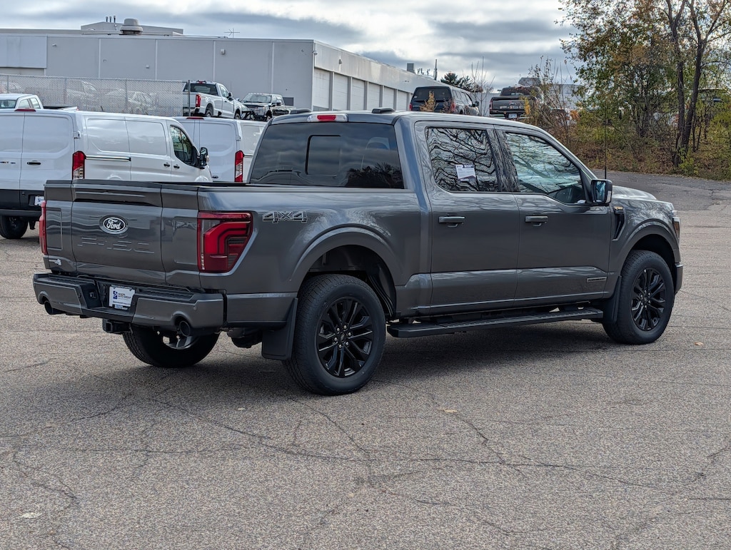 New 2025 Ford F-150 Lariat TRUCK