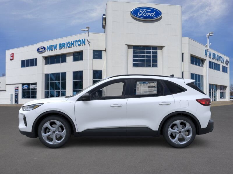 2025 Ford Escape ST-Line photo 3