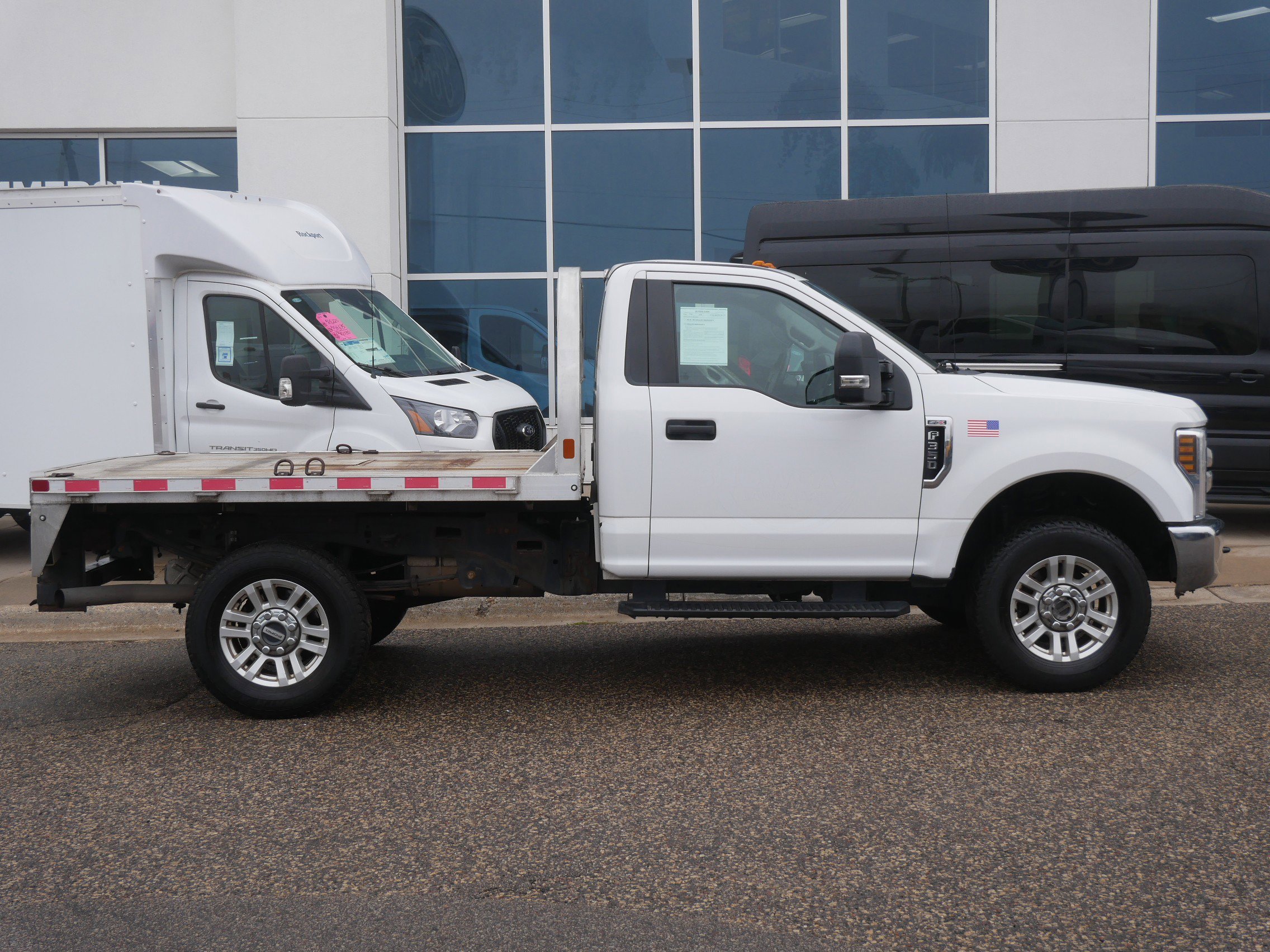 Used 2018 Ford F-350 Super Duty XL with VIN 1FTRF3B64JEC58177 for sale in New Brighton, Minnesota