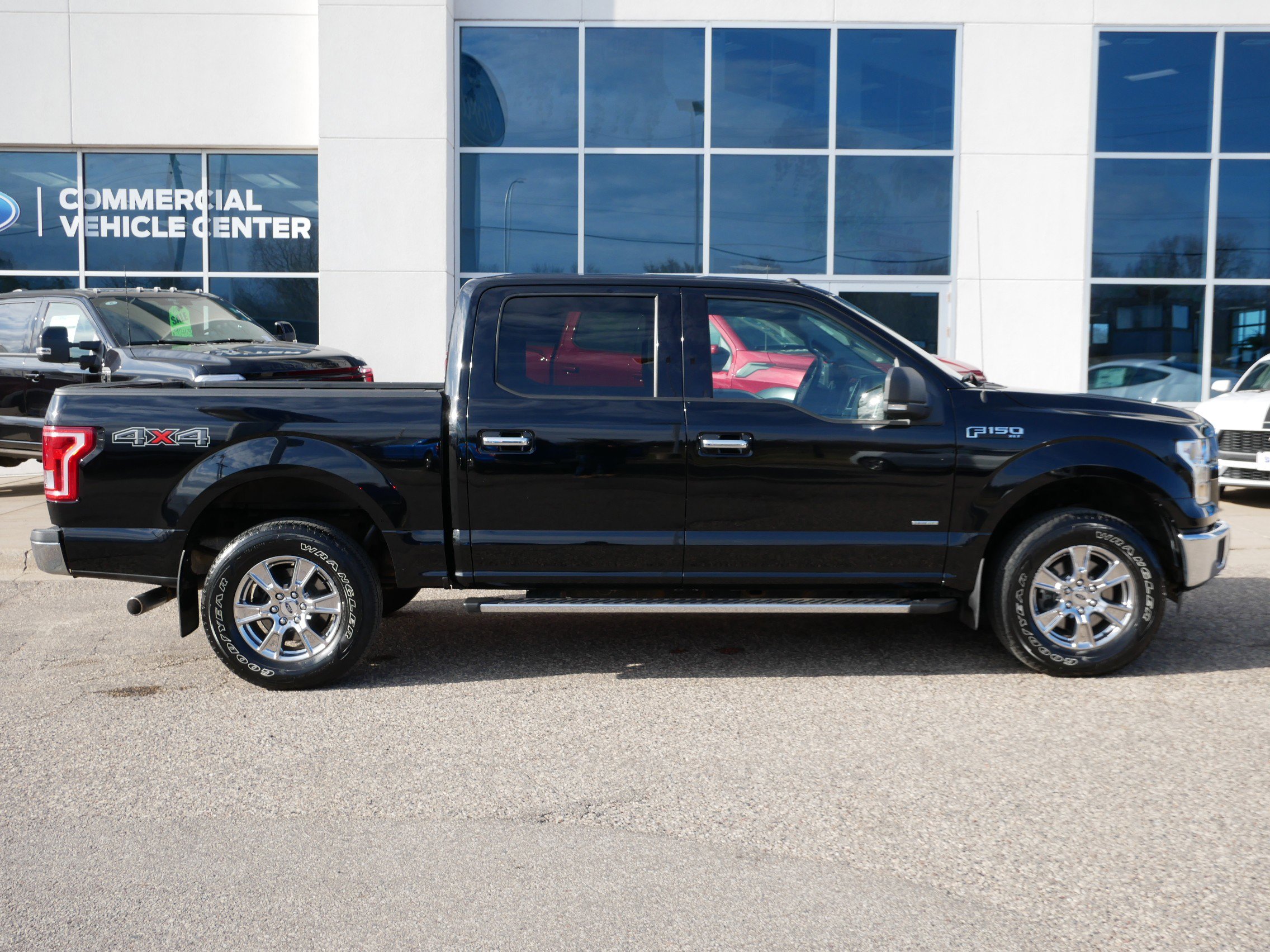 Used 2016 Ford F-150 XLT with VIN 1FTEW1EG0GKF51768 for sale in New Brighton, Minnesota