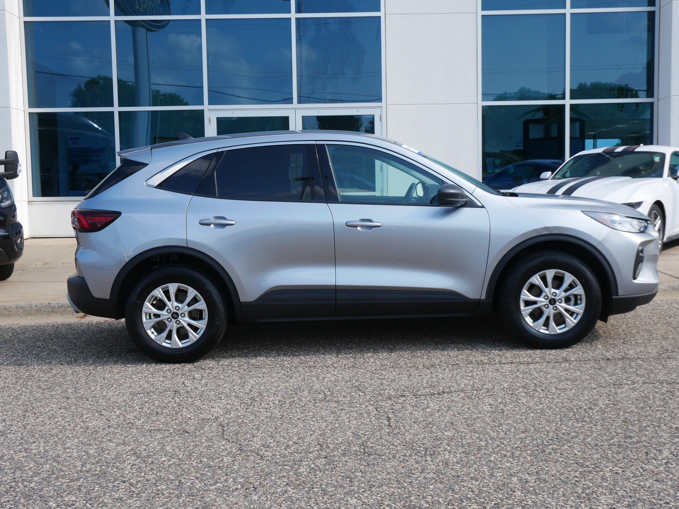 Used 2023 Ford Escape Active with VIN 1FMCU9GN9PUA67220 for sale in New Brighton, Minnesota