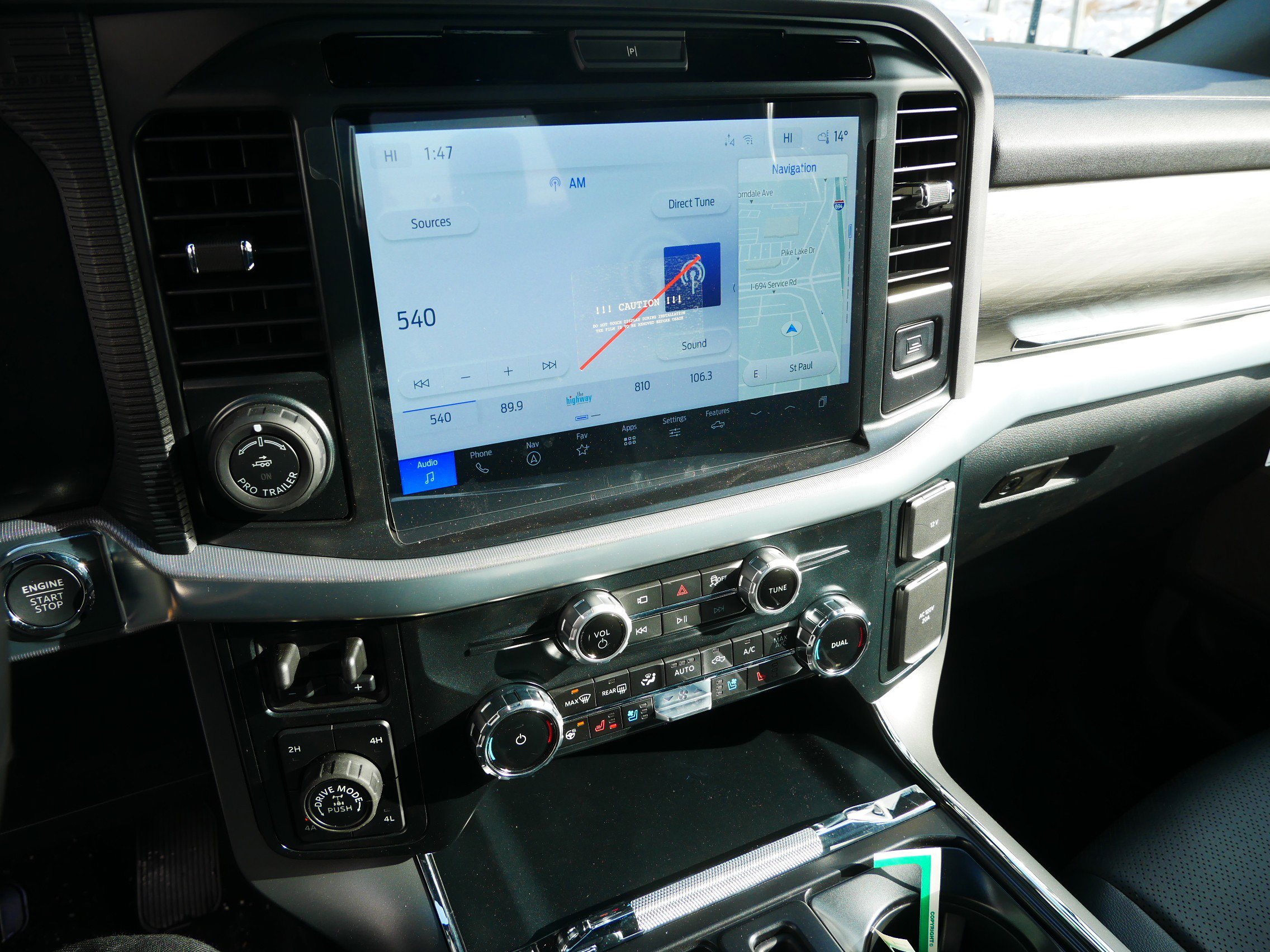 2025 Ford F-150 Lariat - Photo 9