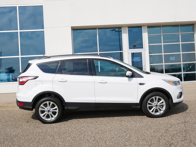 Used 2017 Ford Escape SE with VIN 1FMCU9GD1HUD45536 for sale in New Brighton, MN