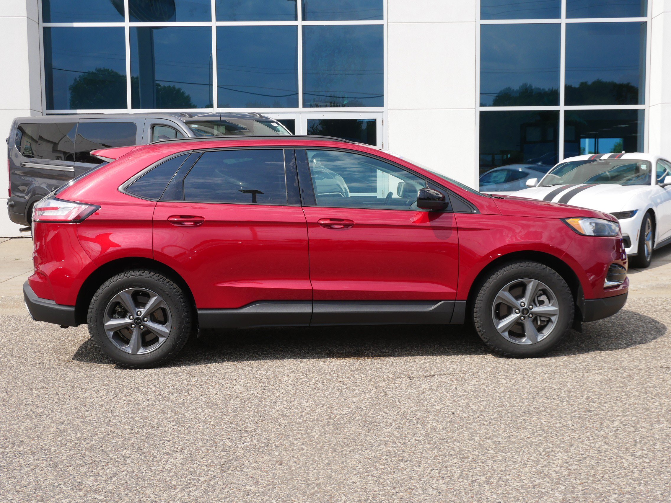 Used 2023 Ford Edge SEL with VIN 2FMPK4J98PBA07229 for sale in New Brighton, Minnesota