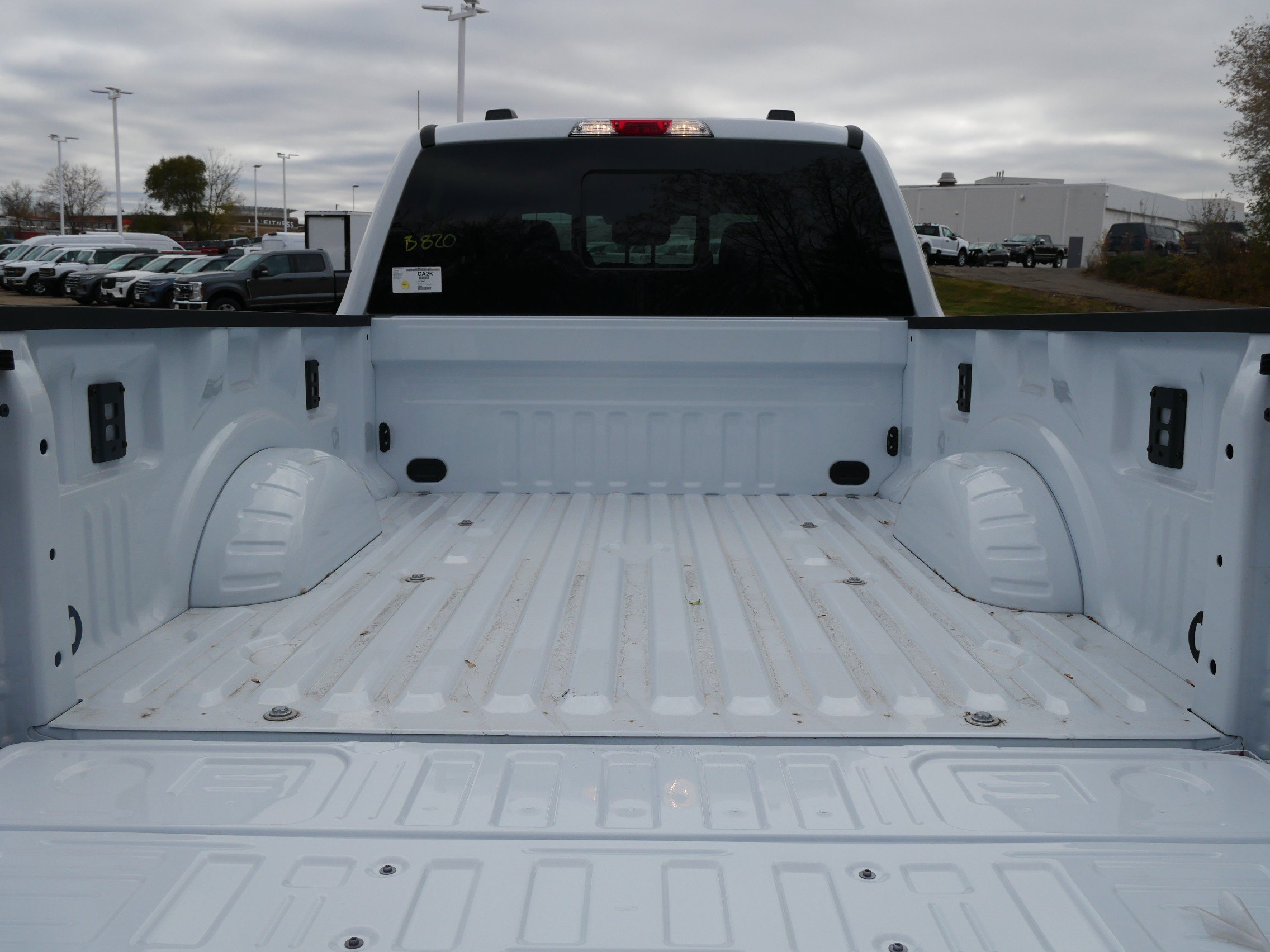 2026 Ford F-350 Super Duty XL - Photo 6