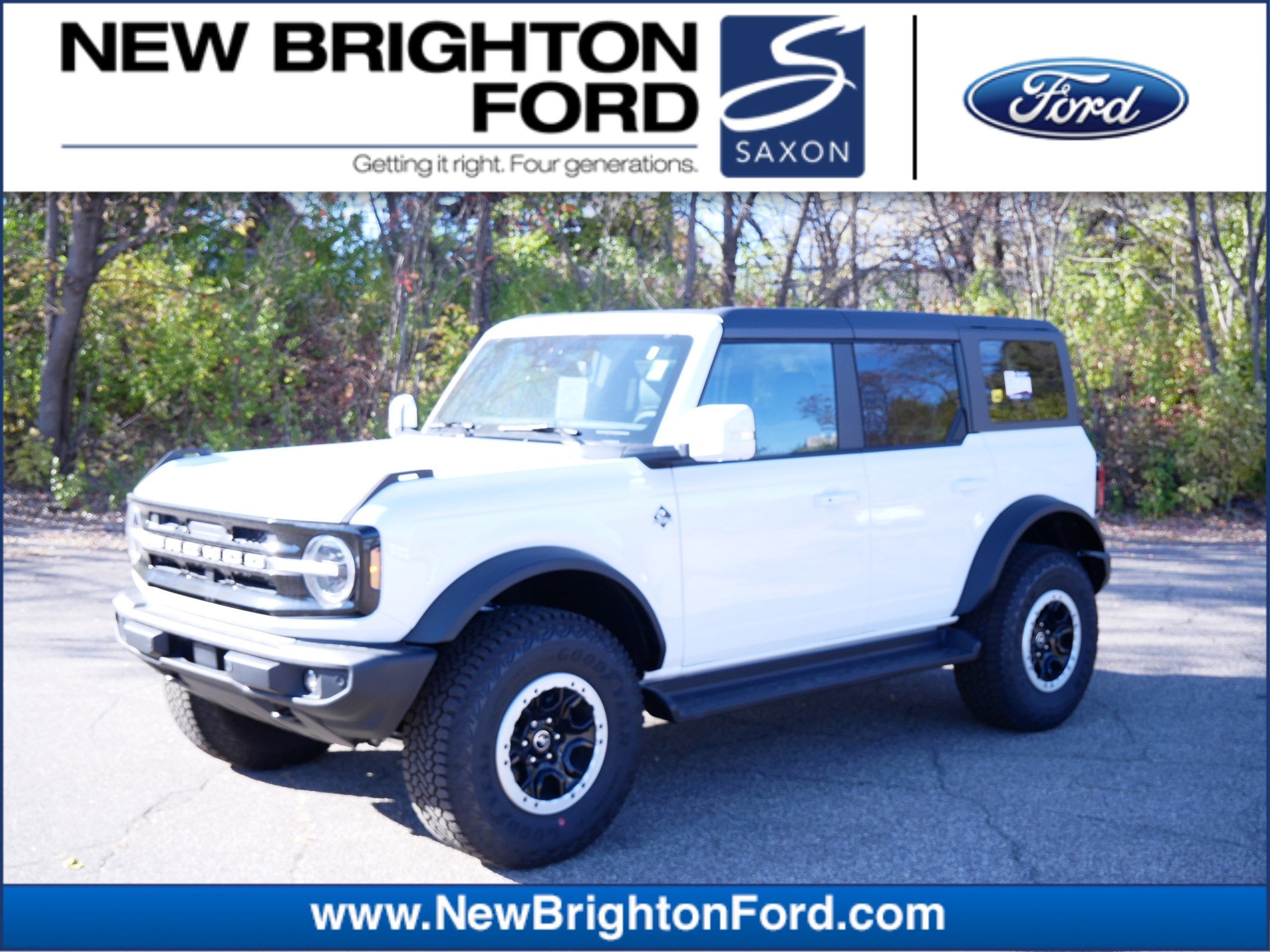 2025 Ford Bronco 4-Door Outer Banks's photo