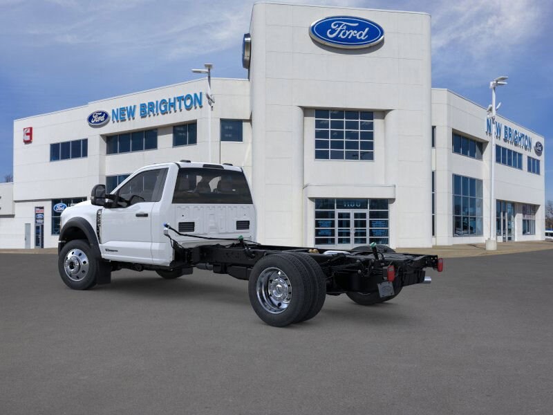 2026 Ford F-550 XLT photo 4