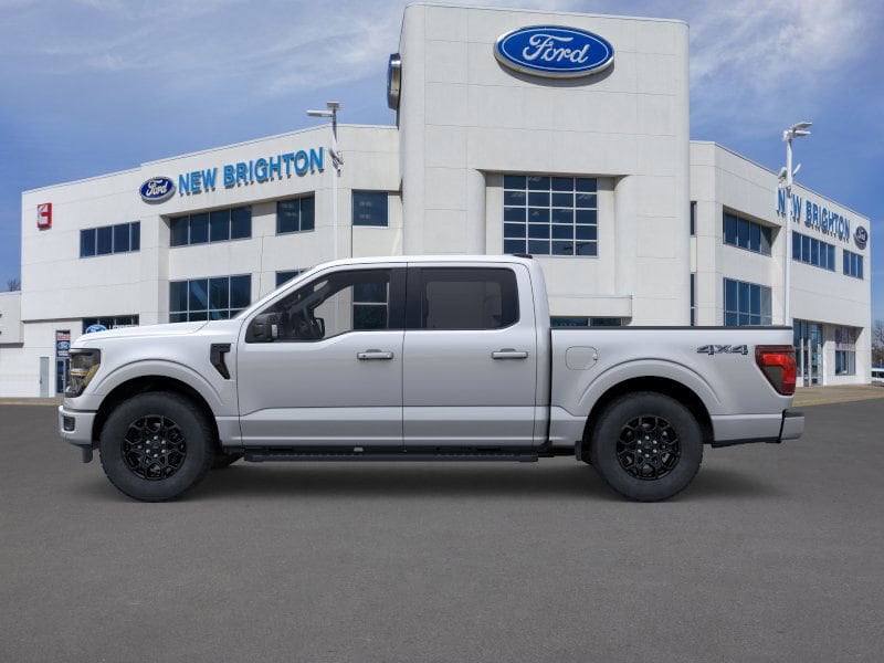2025 Ford F-150 XLT photo 3