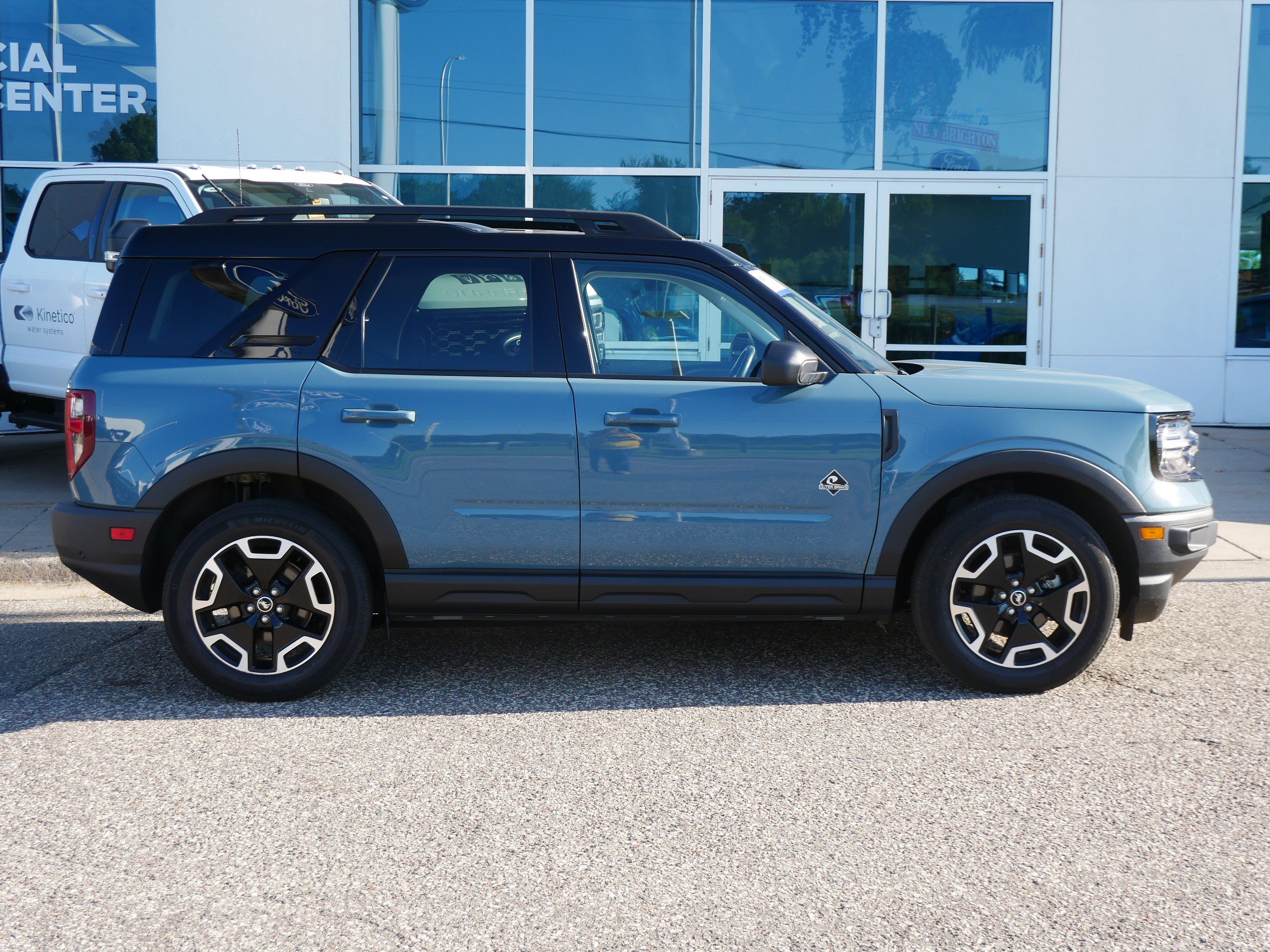 Used 2023 Ford Bronco Sport Outer Banks with VIN 3FMCR9C65PRE30720 for sale in New Brighton, Minnesota