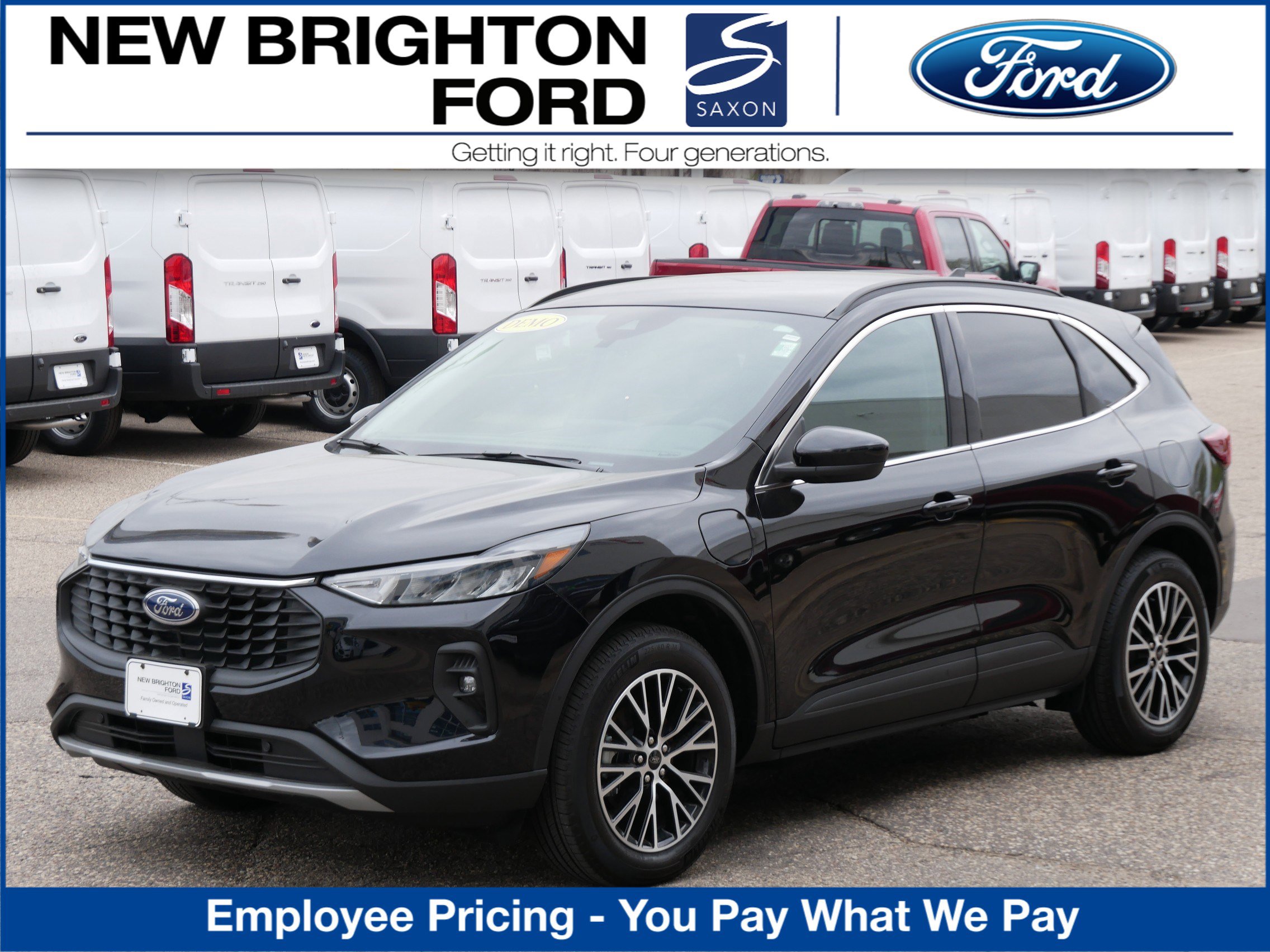 2025 Ford Escape Plug-in FWD's photo