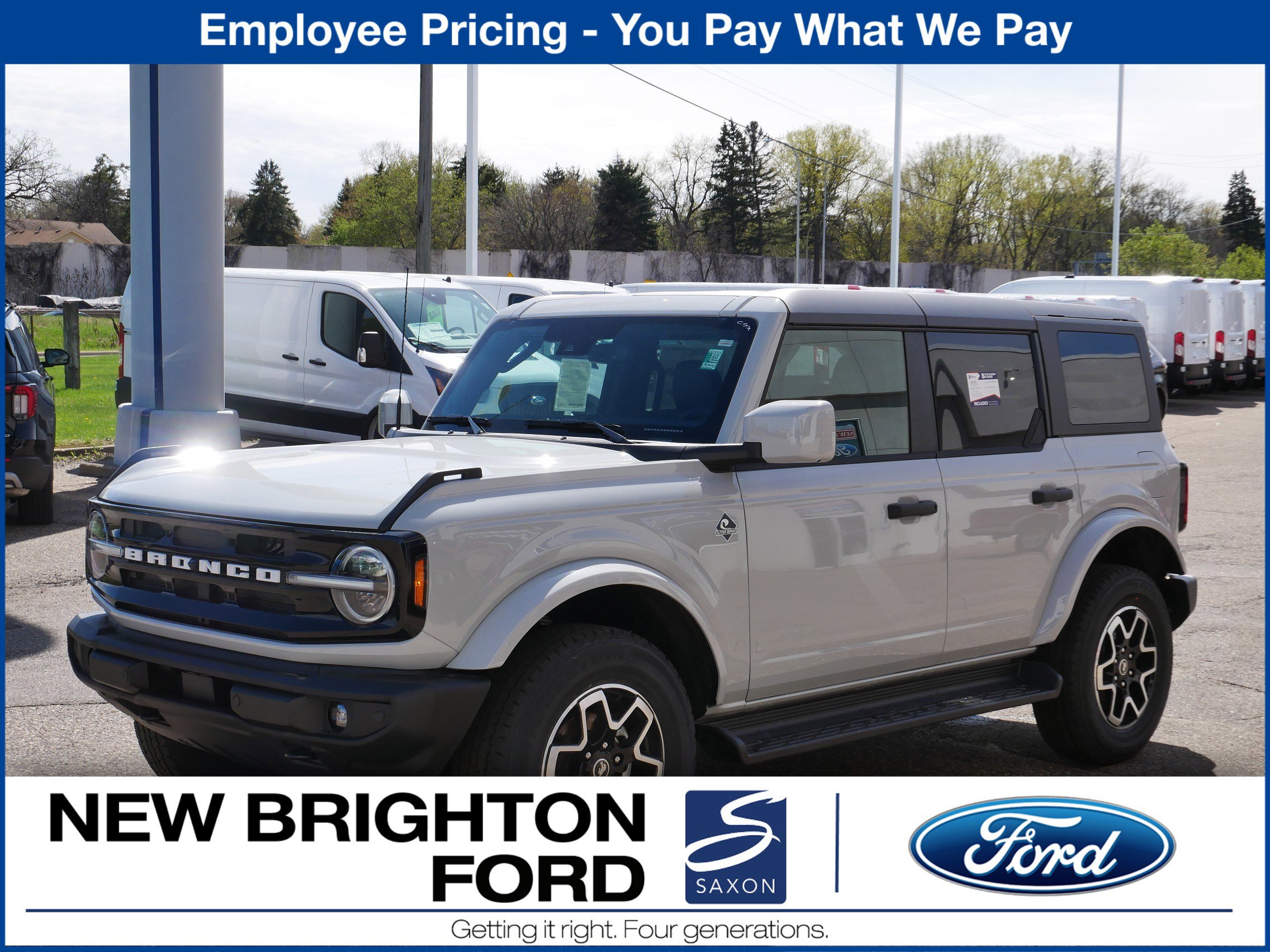 2026 Ford Bronco Outer Banks 4x4's photo