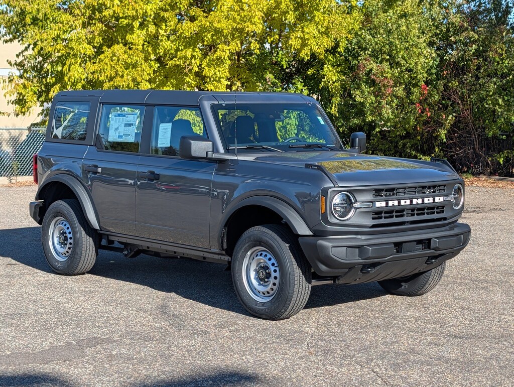 New 2025 Ford Bronco Base SUV
