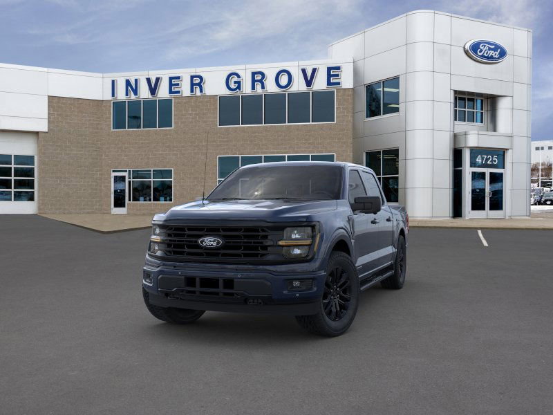 2025 Ford F-150 XLT photo 2