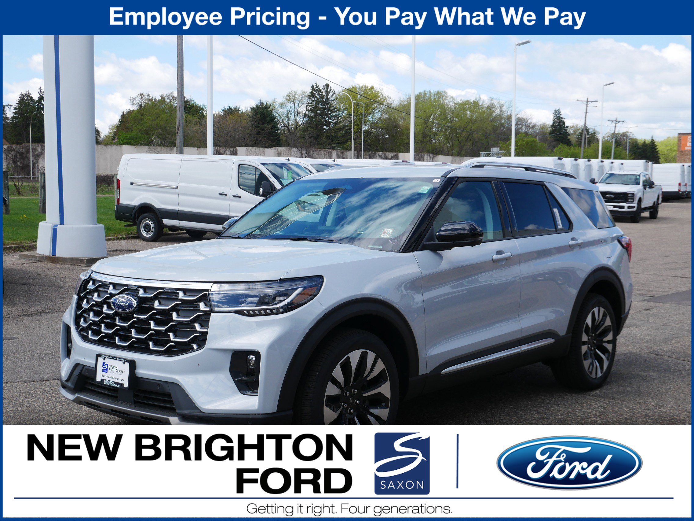 2026 Ford Explorer Platinum 4WD's photo