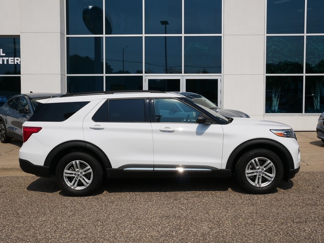 Used 2021 Ford Explorer XLT with VIN 1FMSK8DH9MGB20227 for sale in New Brighton, Minnesota