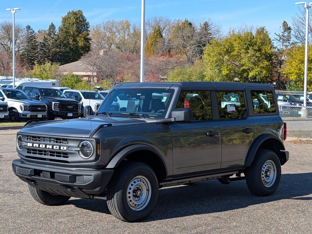 New 2025 Ford Bronco Base SUV