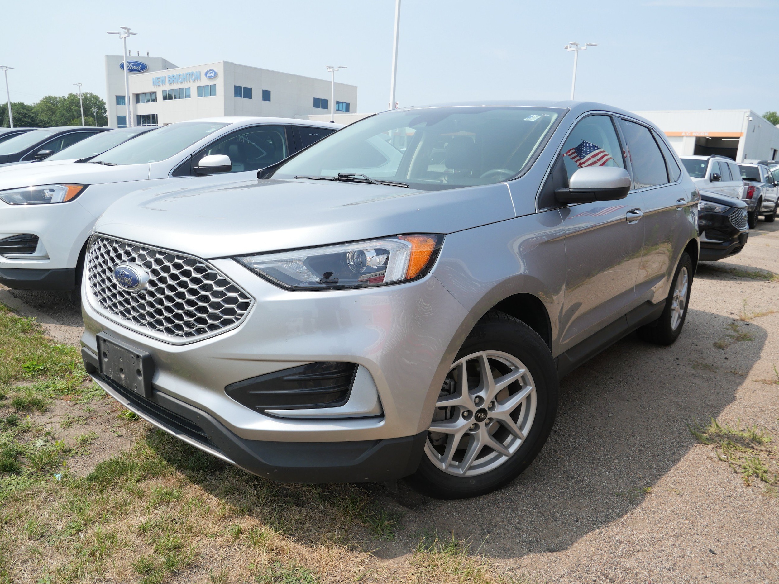 Used 2024 Ford Edge SEL with VIN 2FMPK4J9XRBA79505 for sale in New Brighton, Minnesota