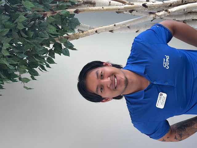 Staff member Thien Nguyen from ID_43e1d5d3a75d