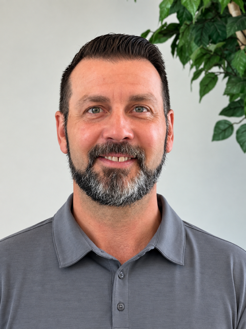 Staff member Mike Jones from ID_7f567d
