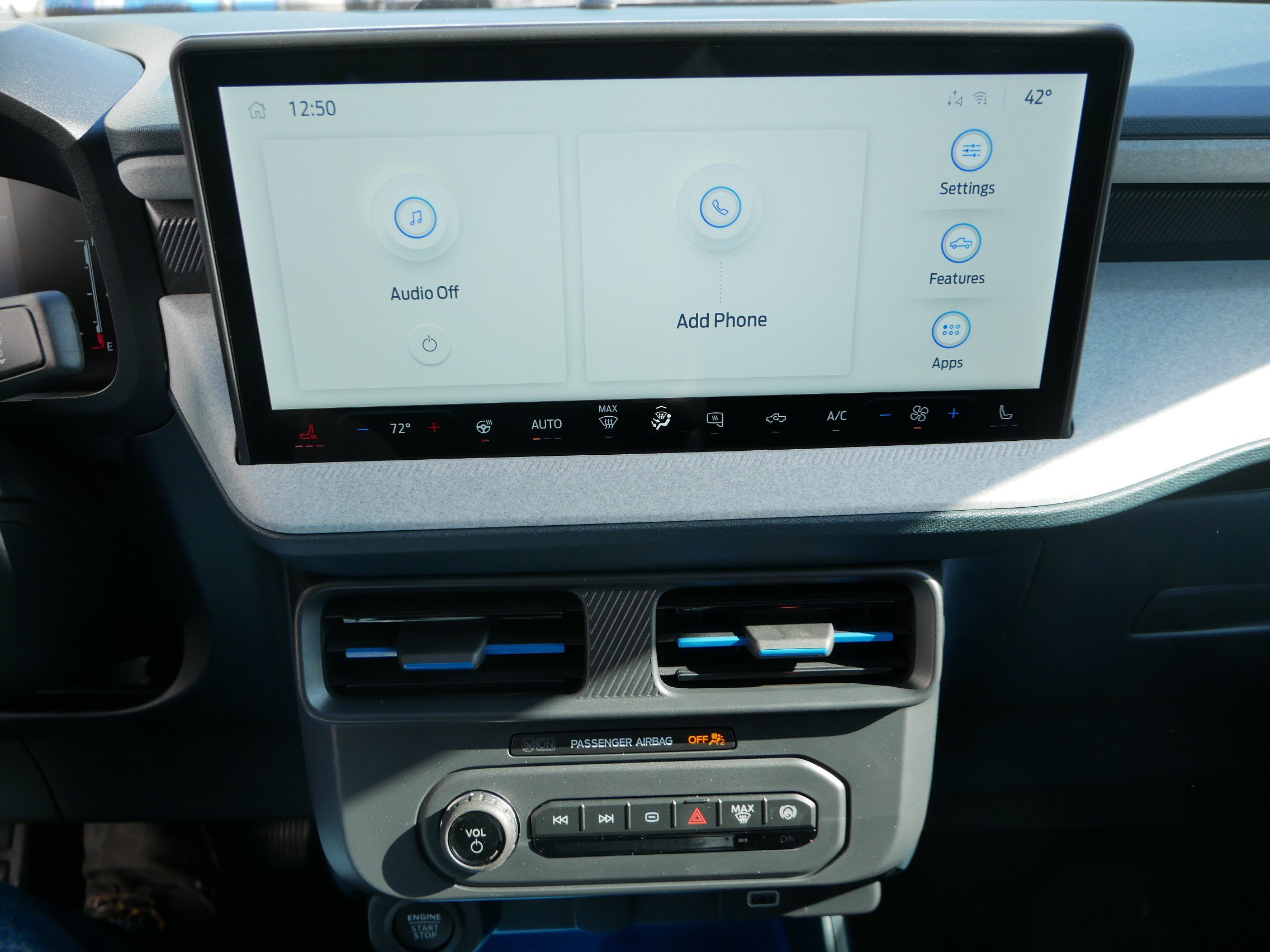 2025 Ford Maverick XLT - Photo 8