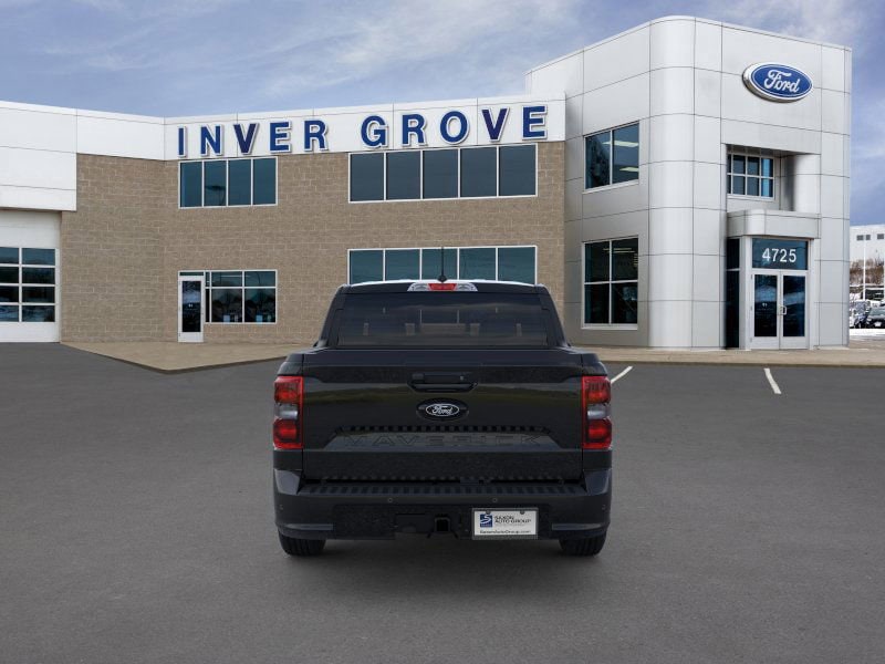 2025 Ford Maverick photo 3