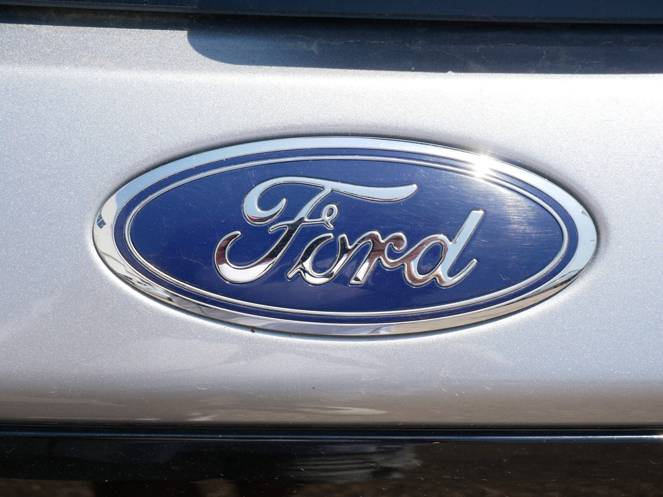 2022 Ford Explorer ST-Line photo 4