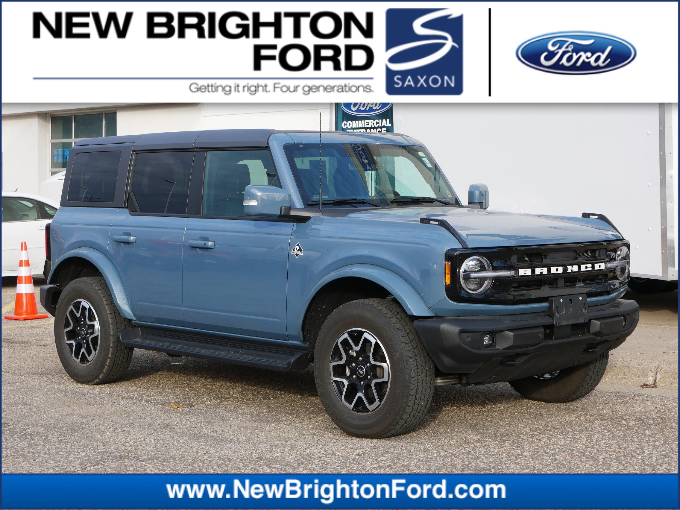 2025 Ford Bronco SUV 