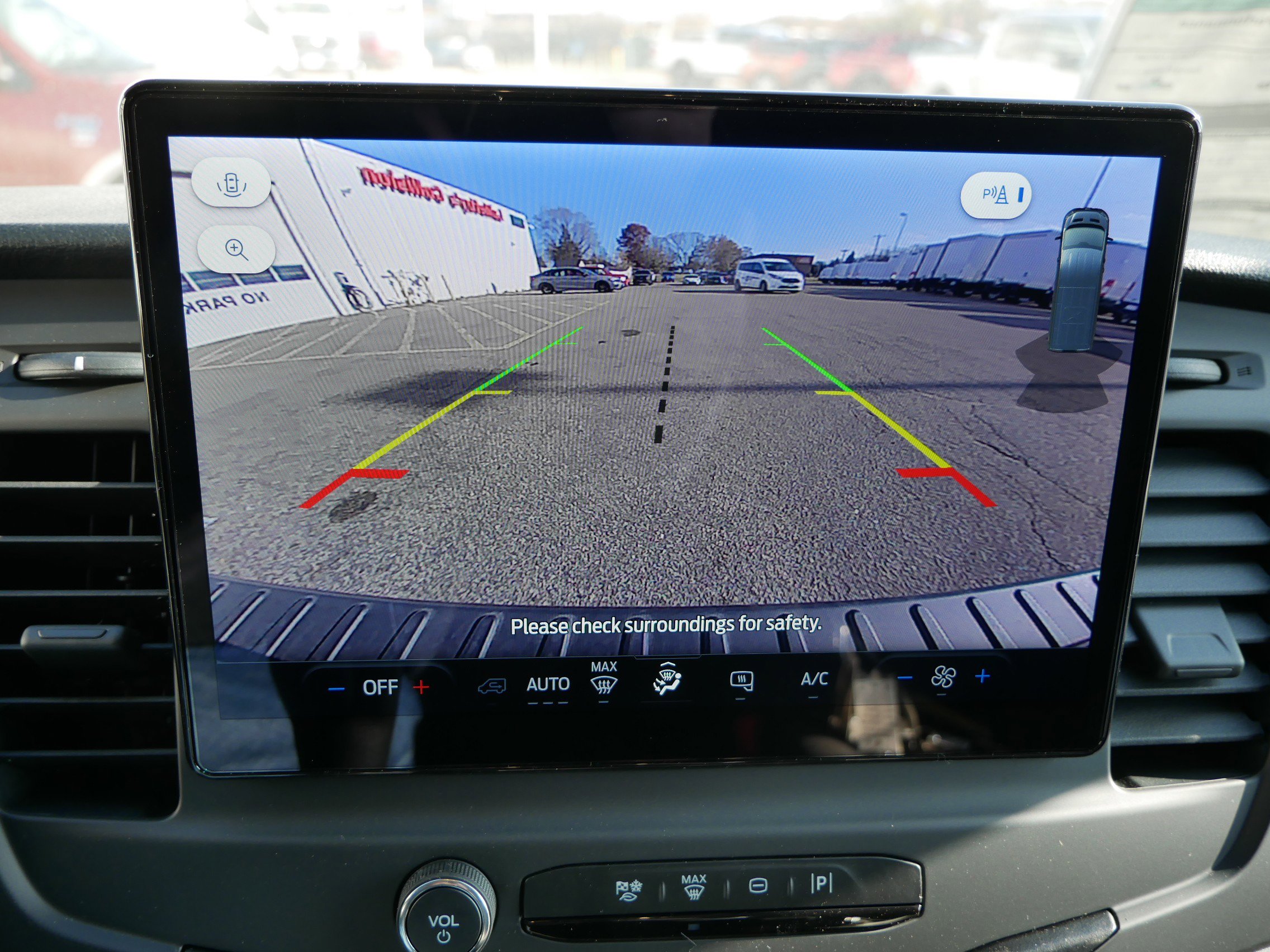 2025 Ford Transit Van Base - Photo 10