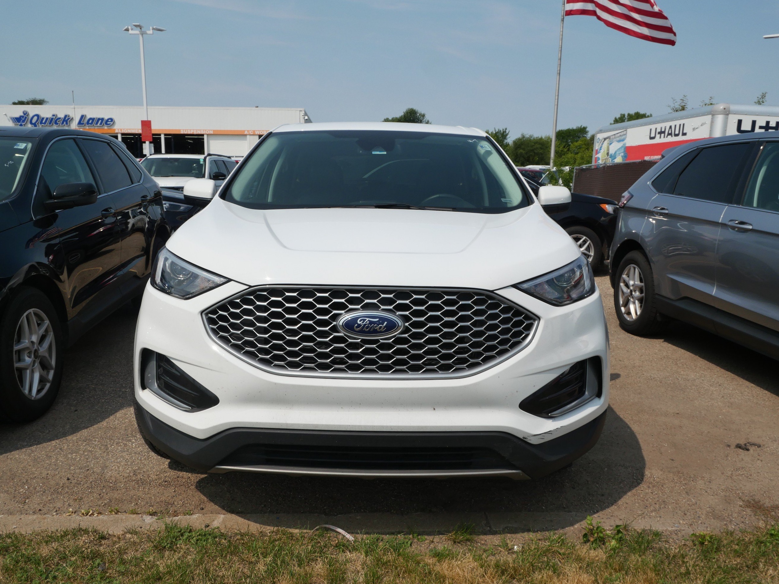 Used 2024 Ford Edge SEL with VIN 2FMPK4J9XRBA79892 for sale in New Brighton, Minnesota