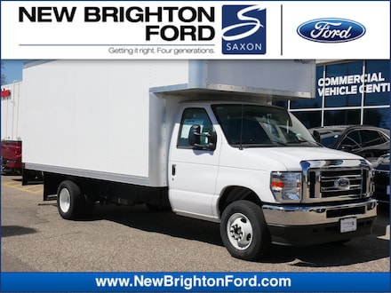 2025 Ford E-Series Cutaway E-450 DRW 158 WB